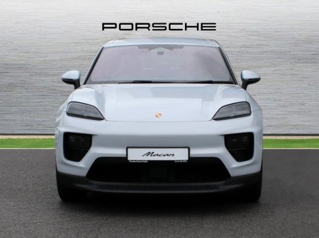 2025 Porsche Macan Electric €82,000 thumbnail