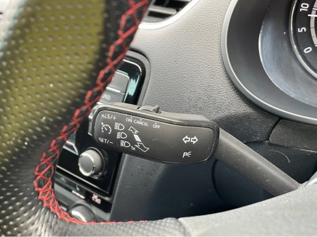 2016 Skoda Octavia - thumbnail 12