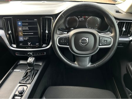 2018 Volvo V60 - thumbnail 18