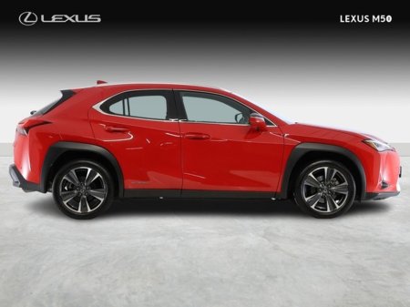 2022 Lexus UX 250 H Dynamic €36,950 thumbnail