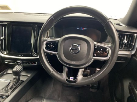 2019 Volvo S60 T5 (250hp) R-Design Auto €25,995 thumbnail