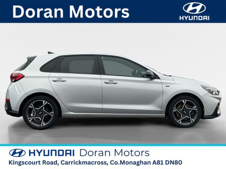 2021 Hyundai i30 I 30 DELUXE NLINE 5DR PETROL €20,500 thumbnail