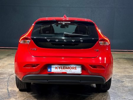 2019 Volvo V40 - thumbnail 4