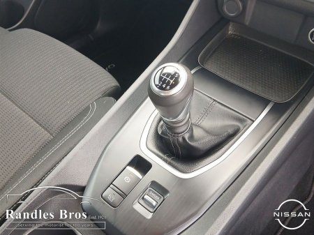 2024 Nissan Qashqai - thumbnail 18