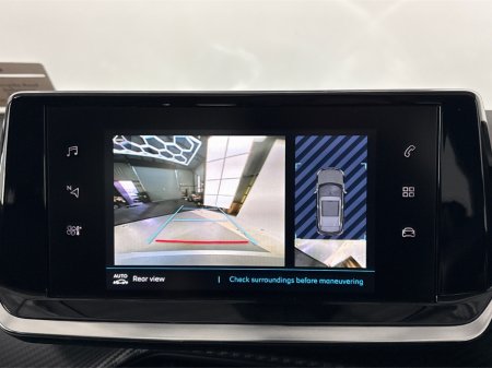 2022 Peugeot 2008 - thumbnail 19