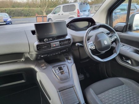 2025 Peugeot Rifter - thumbnail 16