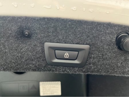 2017 BMW 5 Series - thumbnail 8