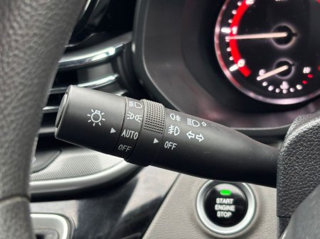 2024 Maxus Deliver 9 9 LUXURY LH P/V €22,000 thumbnail