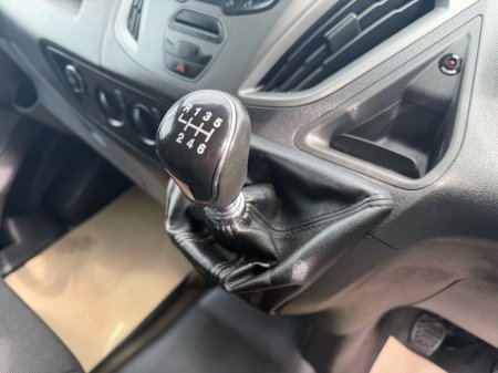 2016 Ford Transit Custom - thumbnail 23