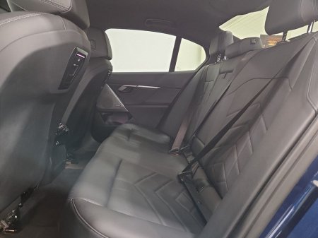 2025 BMW i5 I5 Edrive40 M Sport eDrive 40 M Sport eDrive40 340 Electric 83.9 kWh Auto thumbnail