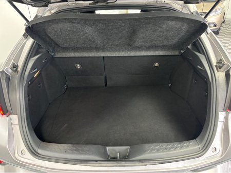 2017 Toyota C-HR - thumbnail 11