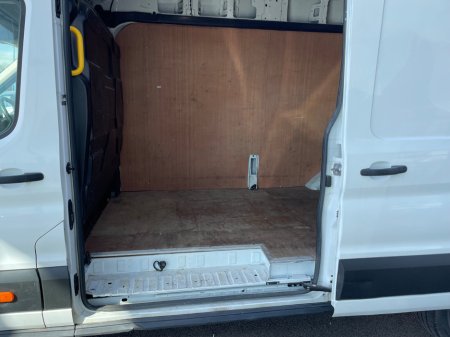 2021 Ford Transit - photo 6
