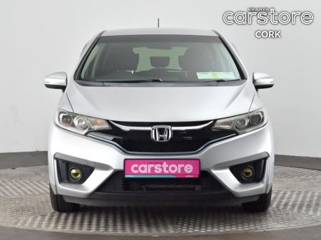 2017 Honda Fit FIT DAA-GP5 HYBRID 5DR AUTO €12,880 thumbnail