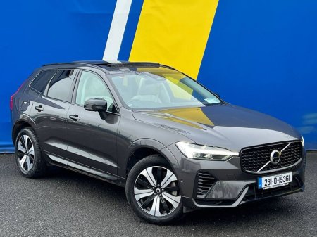 2023 Volvo XC60 T6 PLUS DARK AWD 2.0 HYBRID // OPENING PAN ROOF // LEATHER HEATED SEATS // 360 PARKING CAMERAS €39,950
