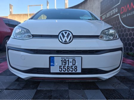 2019 Volkswagen up! DBA-AACHY 3DR €13,950 thumbnail