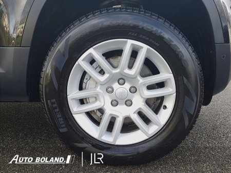 2025 Land Rover Defender - thumbnail 9