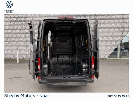 2026 Volkswagen Crafter HIGHLINE 35 MWB HR 177HP M6F €42,995 thumbnail