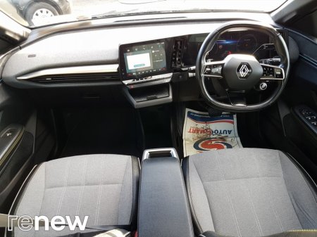 2023 Renault Megane E-Tech EV60 220hp Techno €24,995 thumbnail