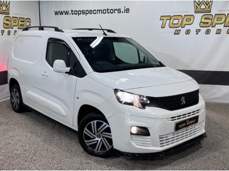 2019 Peugeot Partner 2019 Peugeot partner NEW MODEL 1.6Hdi 3 Seater professional €13,700
