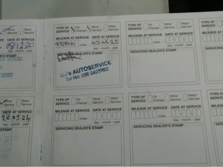 2015 Nissan Pulsar - thumbnail 27