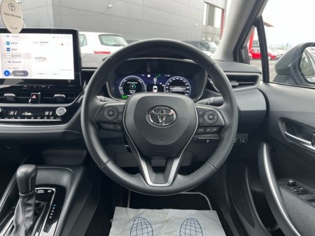 2023 Toyota Corolla LUNA 4DR SALOON AUTO €26,950 thumbnail