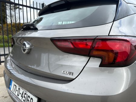 2017 Opel Astra - photo 6