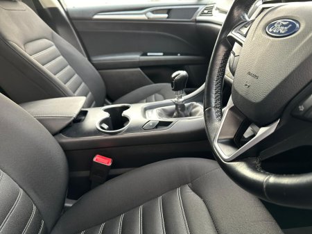 2019 Ford Mondeo 2.0 TDCI ZETEC 150PS NAV SERVICE HISTORY €13,649 thumbnail