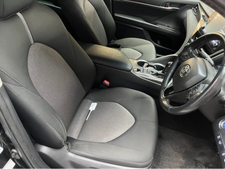 2021 Toyota Camry - thumbnail 10