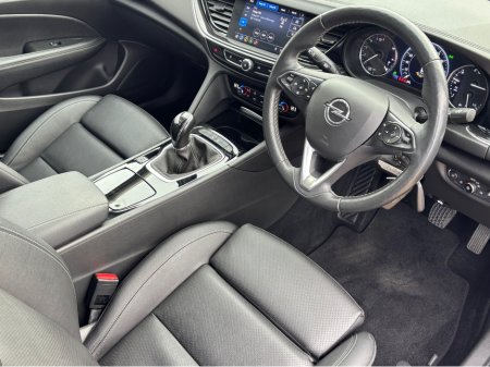 2022 Opel Insignia - thumbnail 23