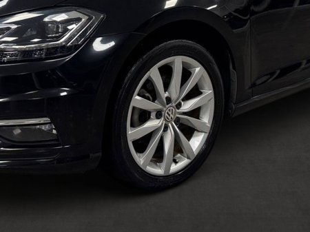 2018 Volkswagen Golf - thumbnail 10