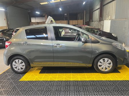 2017 Toyota Vitz 2017 auto (low mileage) €10,995 thumbnail