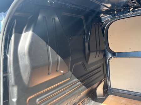 2024 Ford Transit Custom - thumbnail 24