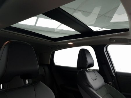 2024 Nissan Ariya - thumbnail 17