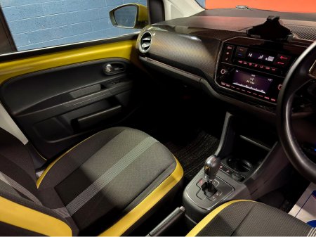 2017 Volkswagen up! 1.0 75BHP HIGH UP €11,650 thumbnail