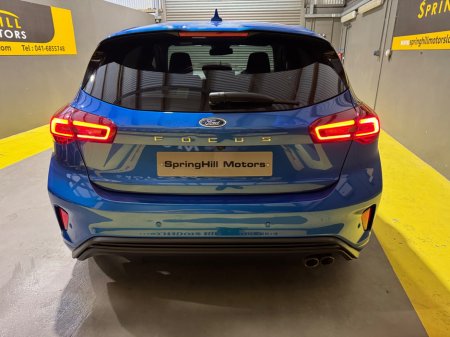 2023 Ford Focus - thumbnail 6