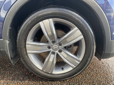 2019 Volkswagen Tiguan Match thumbnail