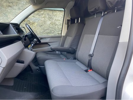 2021 Volkswagen Transporter - photo 6