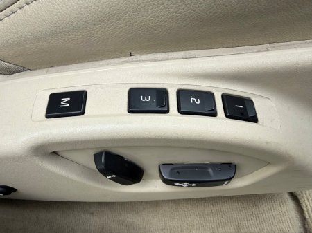 2015 Volvo XC60 - thumbnail 17