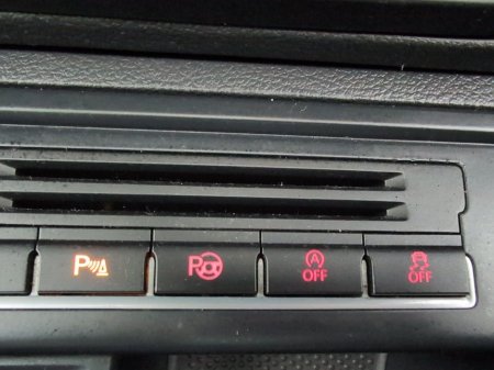 2016 Volkswagen Tiguan 2.0 TDI R line 110HP BMT Edition-R €15,995 thumbnail