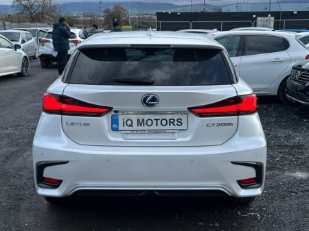 2019 Lexus CT 200 h - thumbnail 12