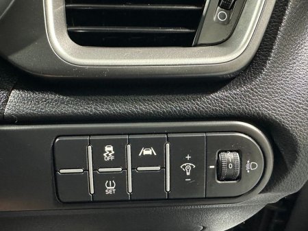 2023 Kia Ceed K2 1.6 Crdi 231 €19,800 thumbnail