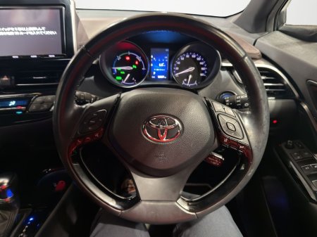 2018 Toyota C-HR - thumbnail 9