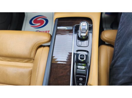 2017 Volvo XC90 2.0 T8 INSCRIPT T-ENG AWD AUTO 5DR TWIN A €29,950 thumbnail