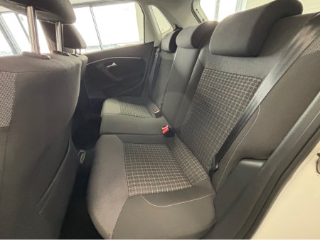 2014 Volkswagen Polo - thumbnail 7