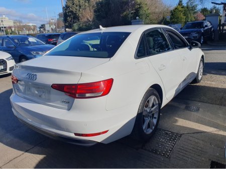 2016 Audi A4 - thumbnail 6