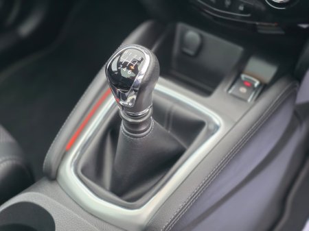 2015 Nissan Qashqai 1.2 PET SVE + GLASS ROYALE ROOF E6 4DR €14,950 thumbnail