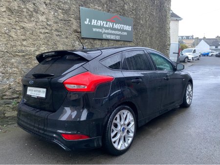 2017 Ford Focus 1.5 ST-LINE TDCi 120 €13,995 thumbnail