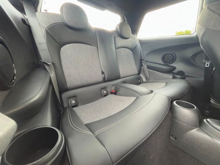 2023 MINI Hatch - thumbnail 11