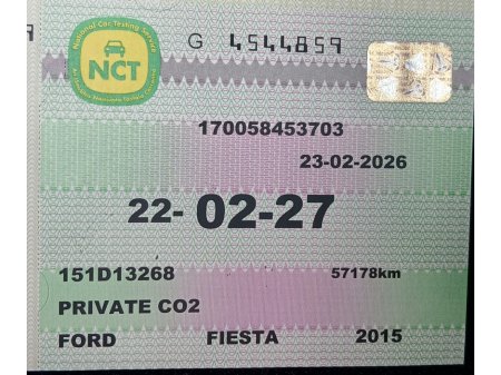 2015 Ford Fiesta - thumbnail 4