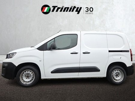 2021 Peugeot Partner - thumbnail 5